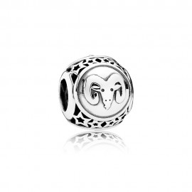 Charm Signo Aries con estrellas