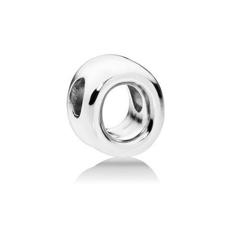 PANDORA Charm en plata Letra O 797469