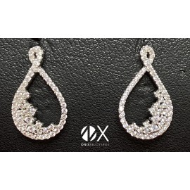 Pendientes de oro blanco 18k con circonitas semilargo