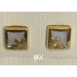 Pendientes oro amarillo 18k con madre perla